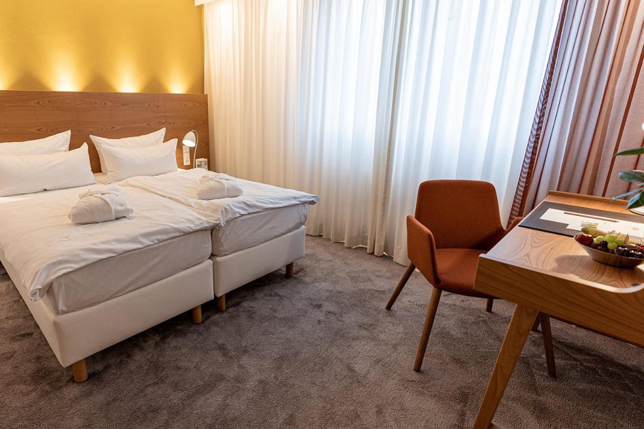 Hotel Adler Asperg Εξωτερικό φωτογραφία
