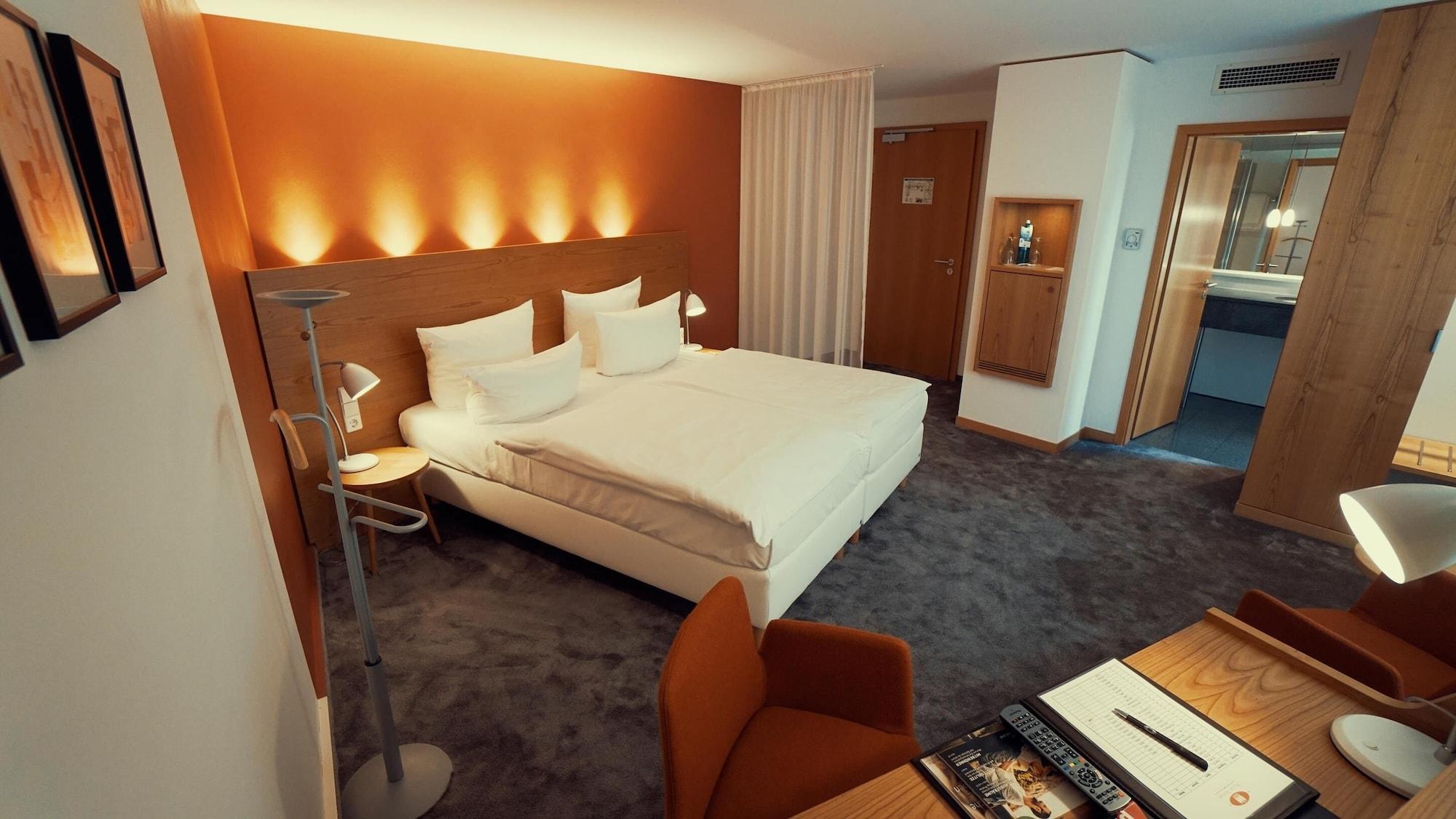 Hotel Adler Asperg Εξωτερικό φωτογραφία