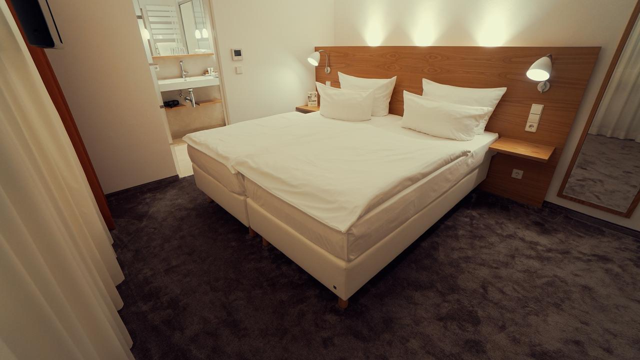 Hotel Adler Asperg Εξωτερικό φωτογραφία